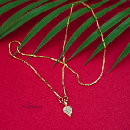 Goldplated Chain With Daimond Look Thali