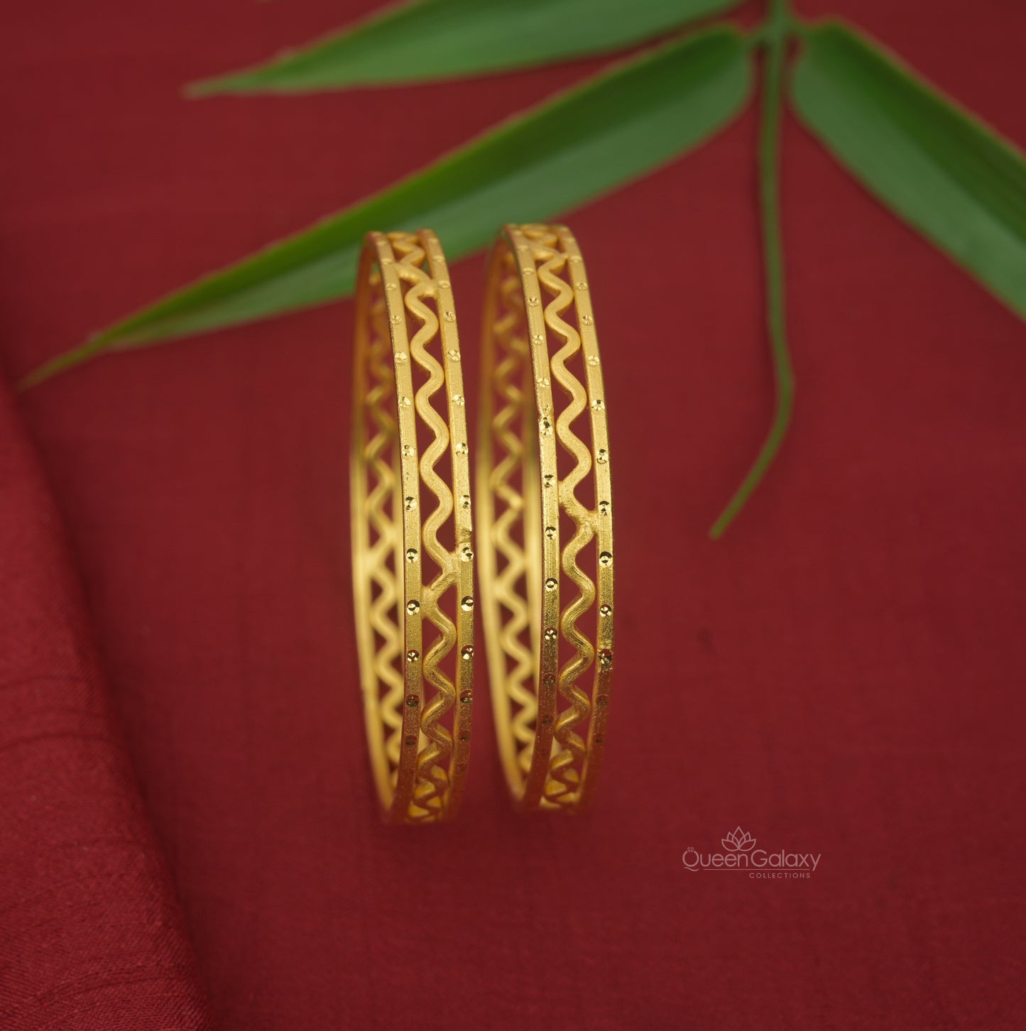 Goldplated Bangles