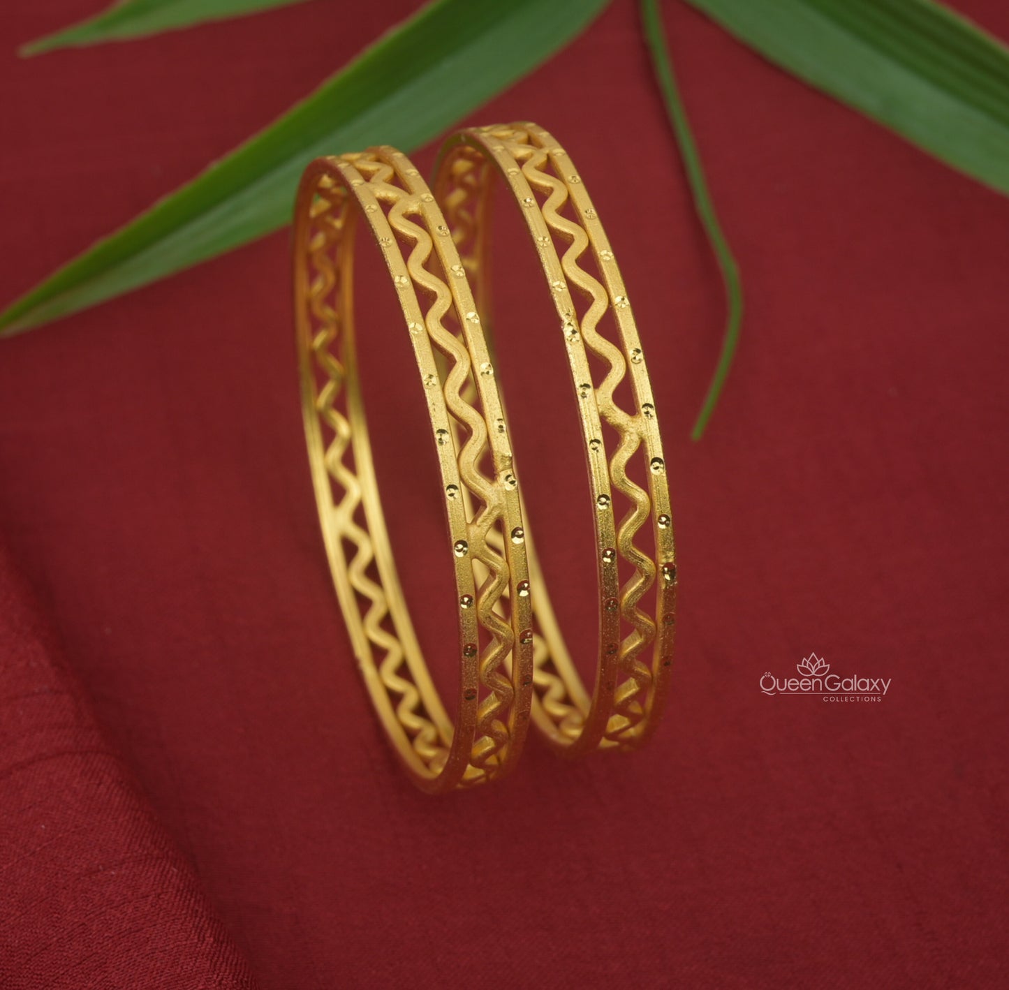 Goldplated Bangles