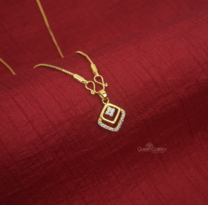 Goldplated Chain With Pendant