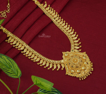 Goldplated Necklace