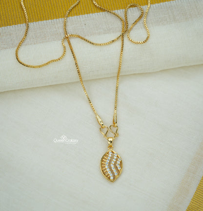 Goldplated Chain With AD Stone Pendant