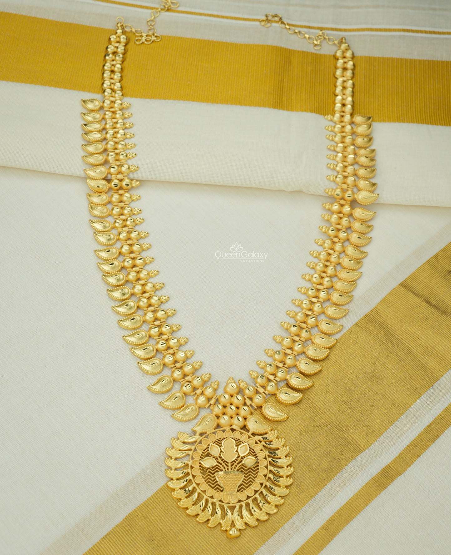 Goldplated Longharam