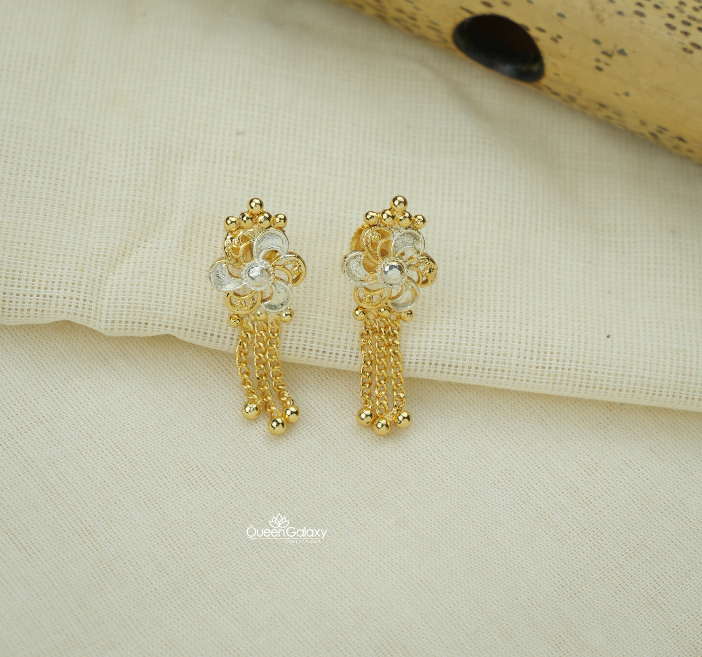 White Goldplated Earrings