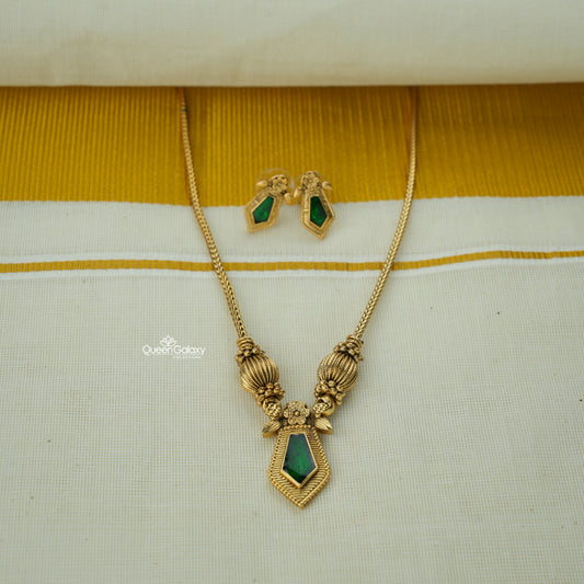 Antique Nagapadam Necklace With Stud
