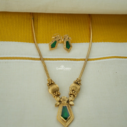 Antique Nagapadam Necklace With Stud