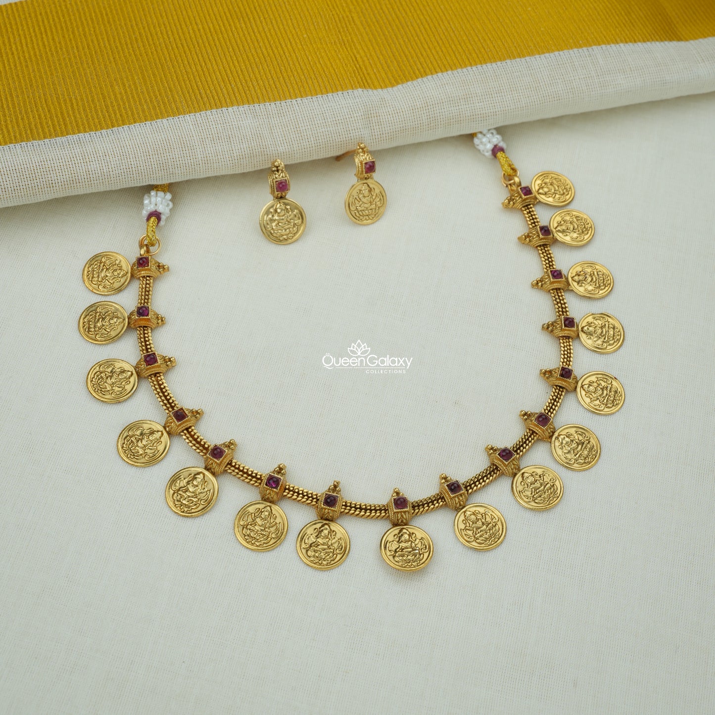 Antique Kassu Necklace With Stud