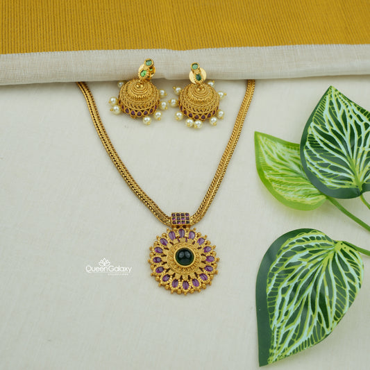 Antique Necklace With Earrings