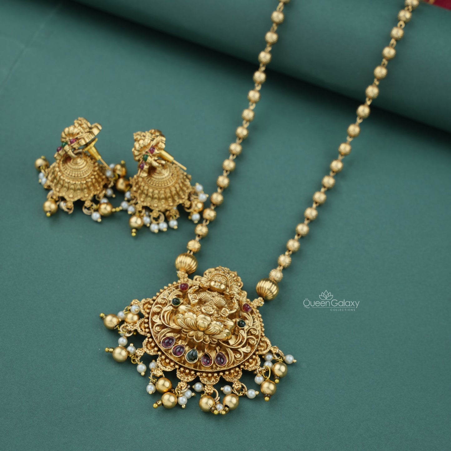 Antique  Lakshmi Necklace With  Earrings