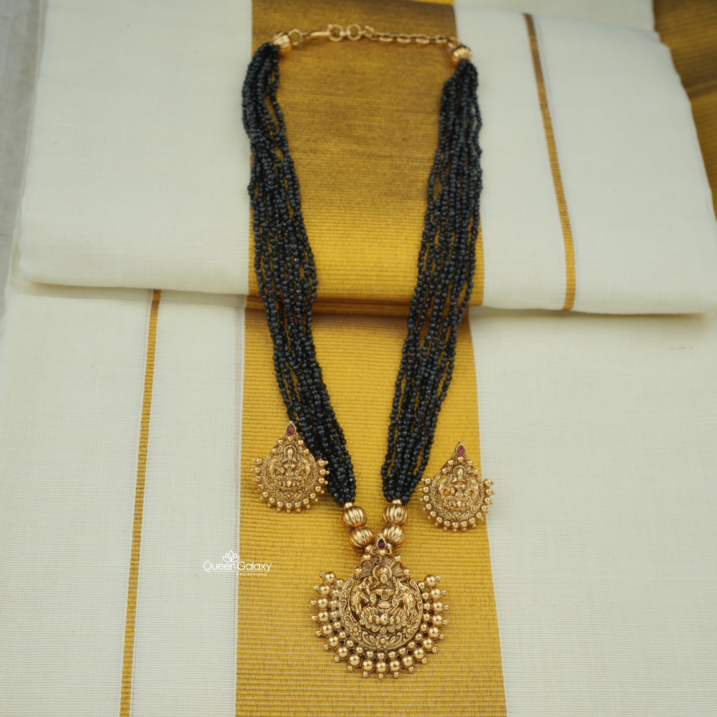 Antique Lakshmi Necklace With Earrings