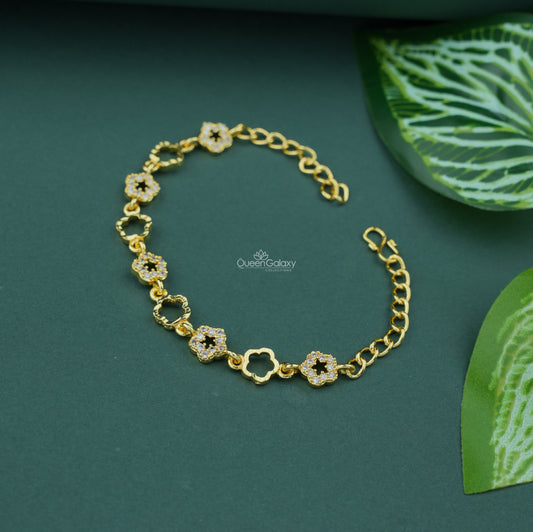 Goldplated AD Stone Bracelet