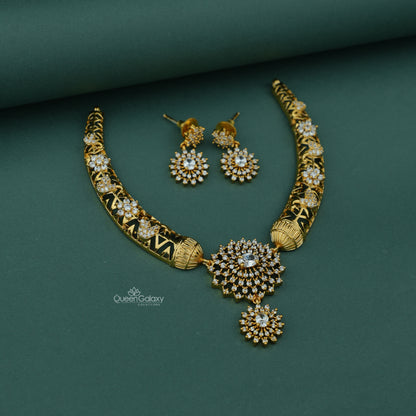Antique AD Stone Choker With Earrings