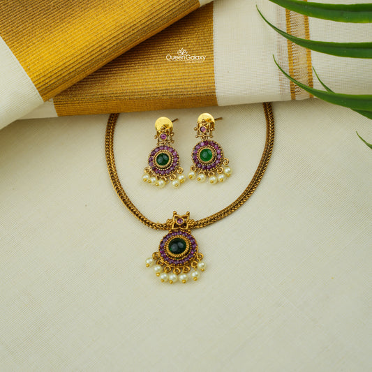Antique AD Stone Necklace With Earrings