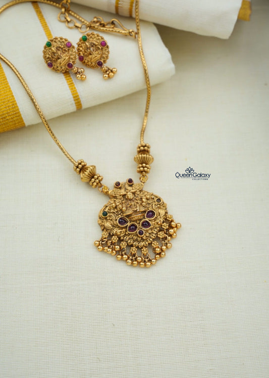 Antique Lakshmi Necklace With Stud