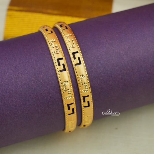 Goldplated Bangles
