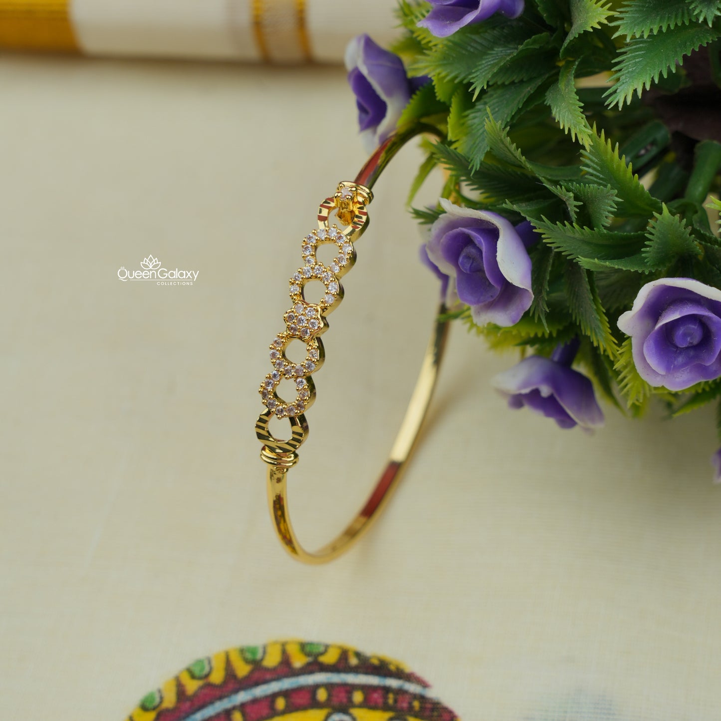 Goldplated AD Stone Lock Bangles