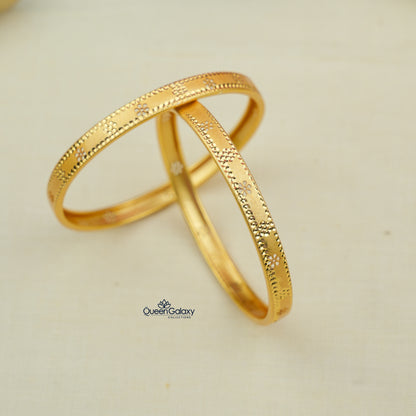 Goldplated Bangles