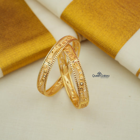 Goldplated Bangles