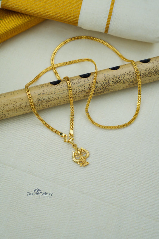 Goldplated Chain With Pendant