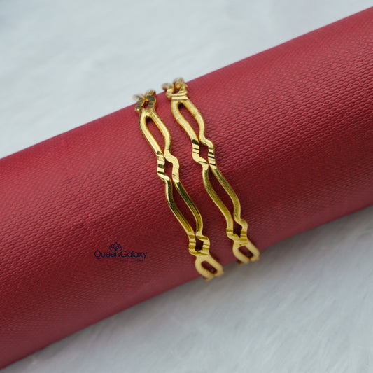 Goldplated Bangles
