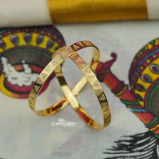 Goldplated Bangles