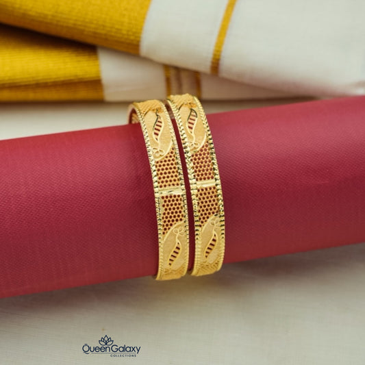 Goldplated Bangles