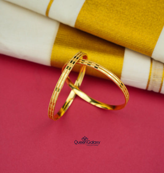 Goldplated Bangles
