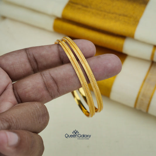Goldplated Bangles