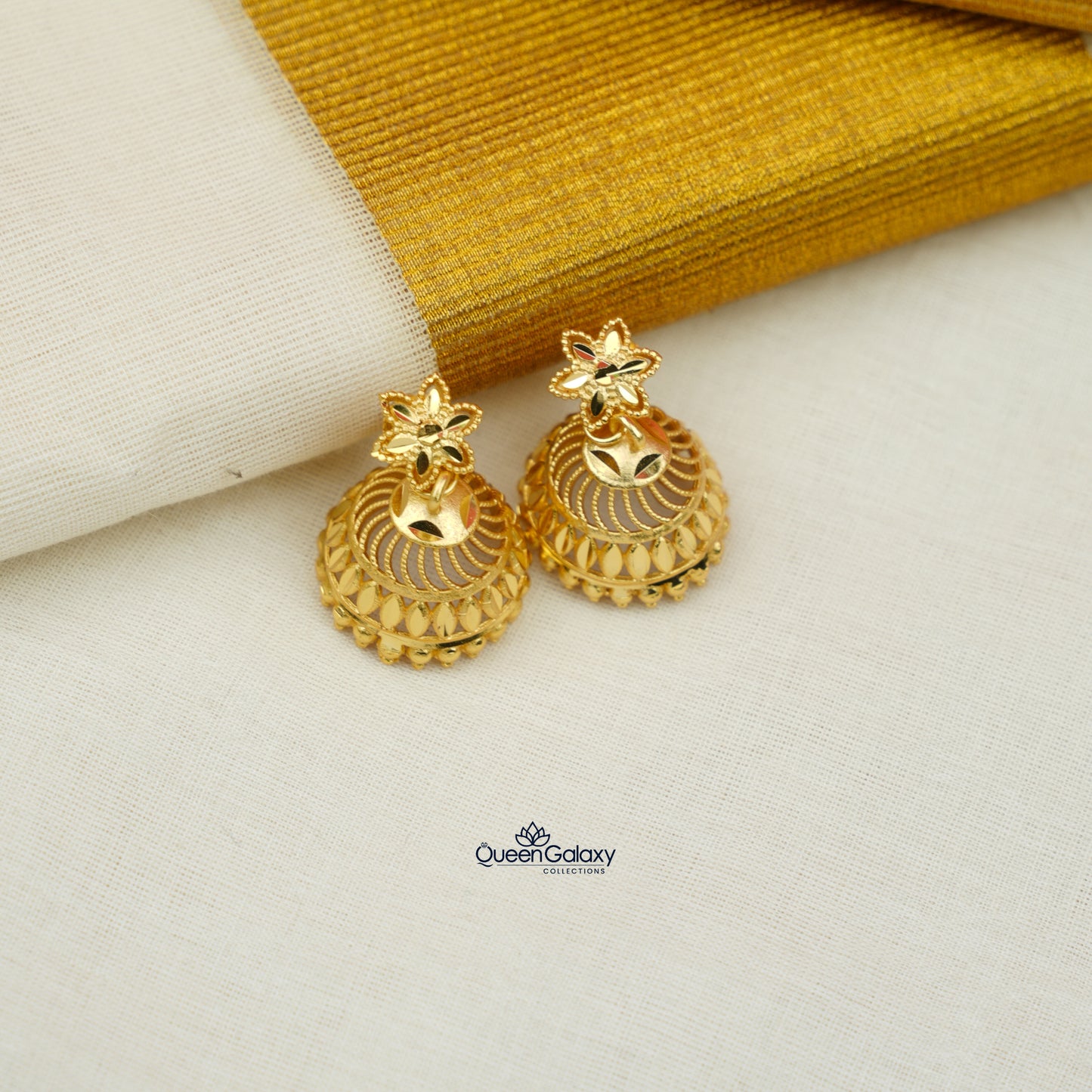 Goldplated Jumka