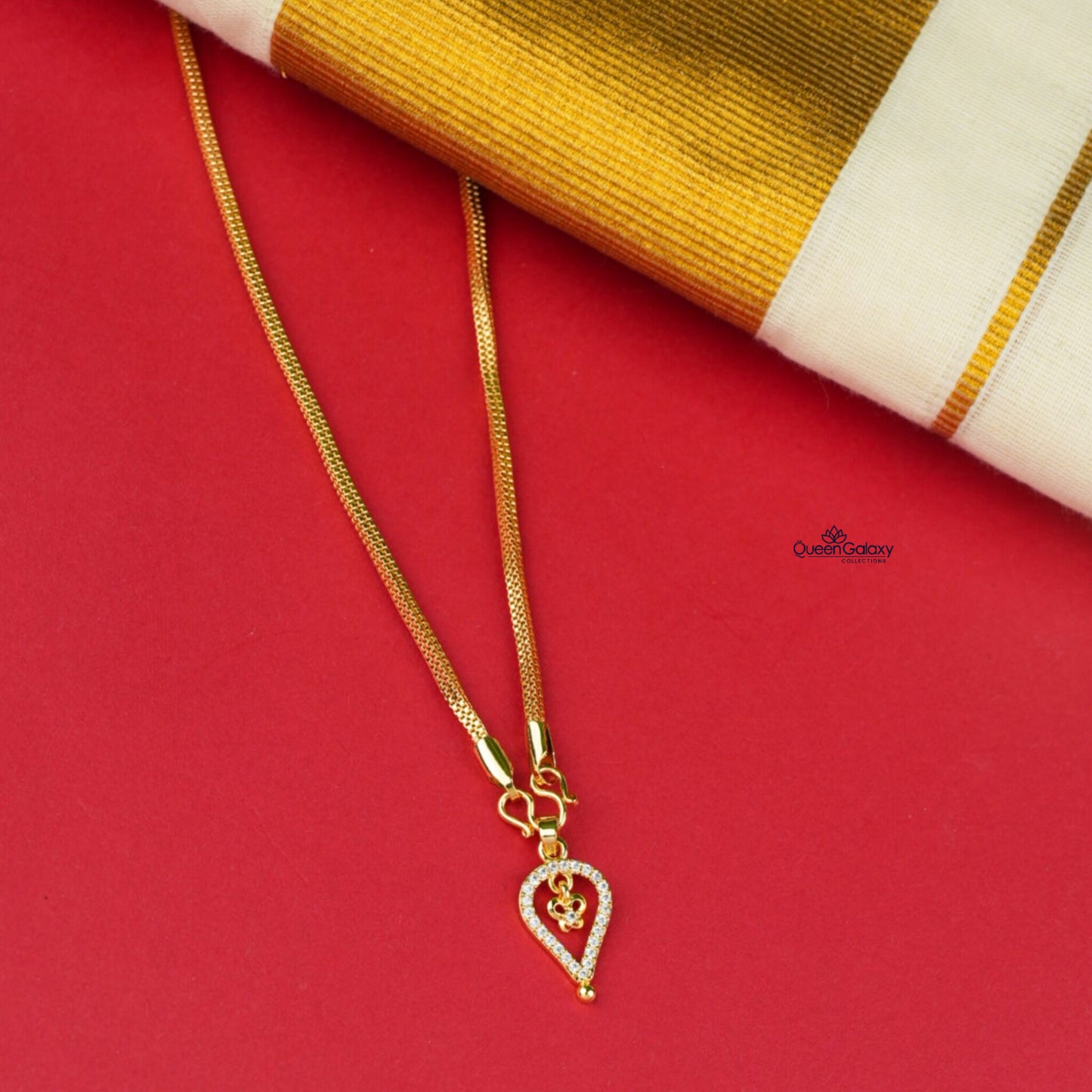 Golpdplated Chain With Pendant