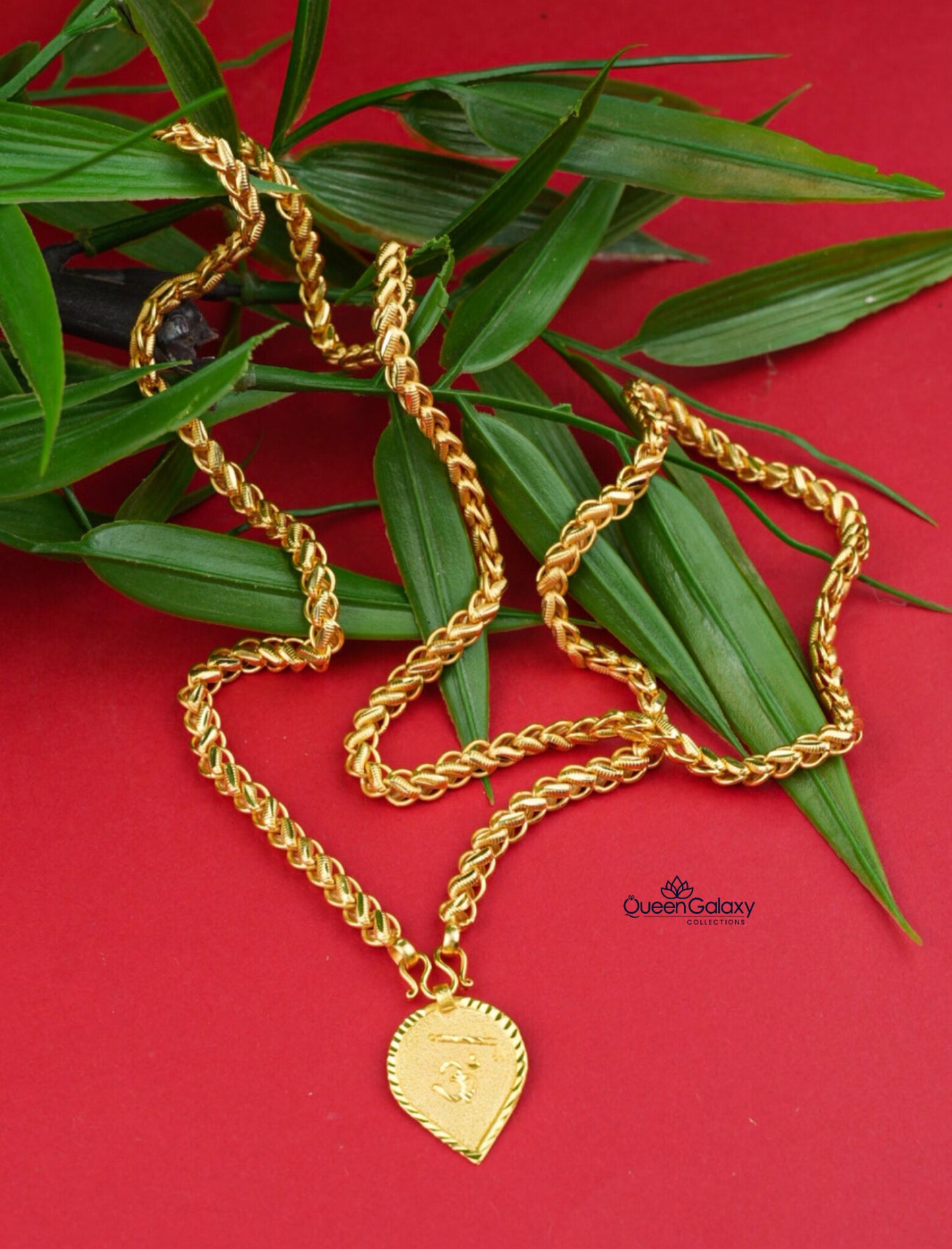 Goldplated Chain With Thali