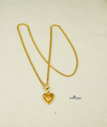 Goldplated Chain With Pendant