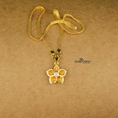 Goldplated Chain With Pendant