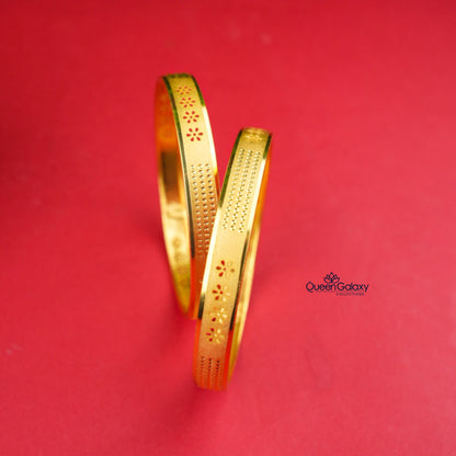 Goldplated bangle