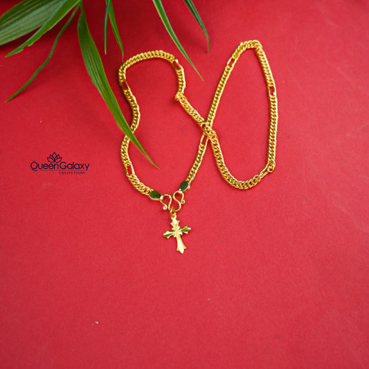 Goldplated Chain With Pendant
