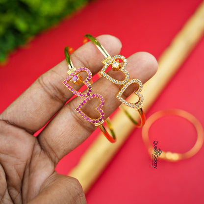 Goldplated AD Stone Lock Bangle