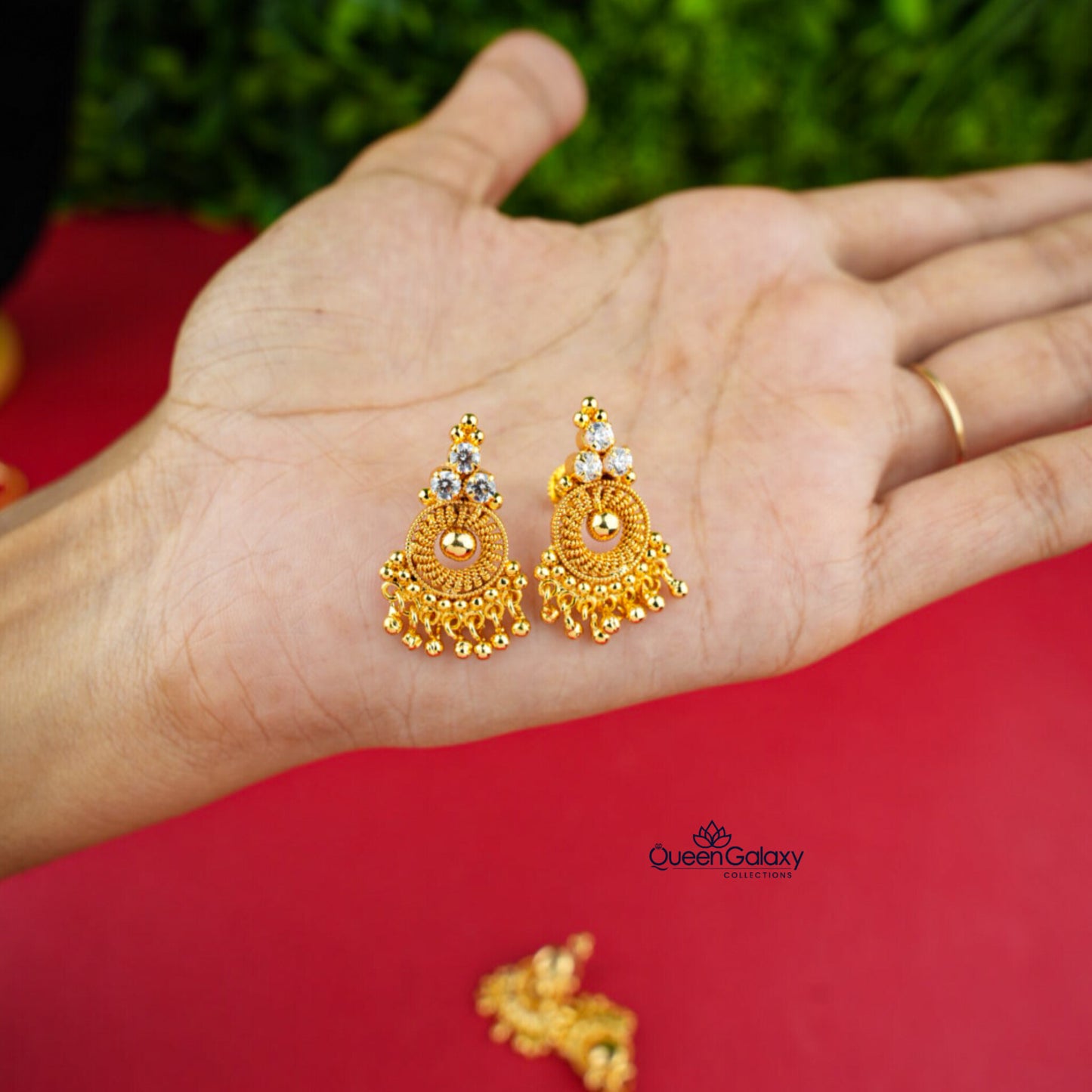 Goldplated AD Stone Stud