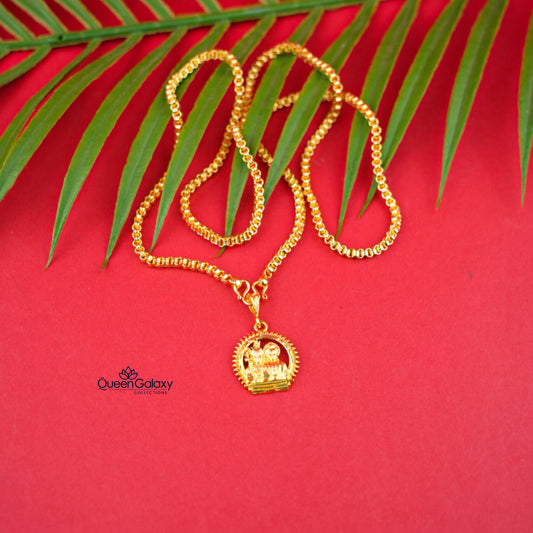 Goldplated Chain With Pendant