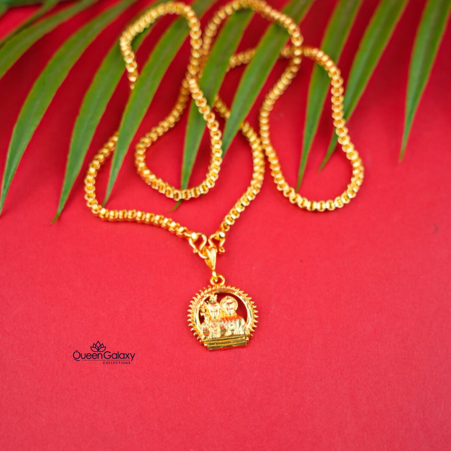 Goldplated Chain With Pendant