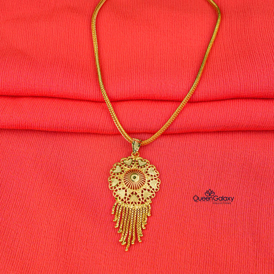 Goldplated Chain With Pendant