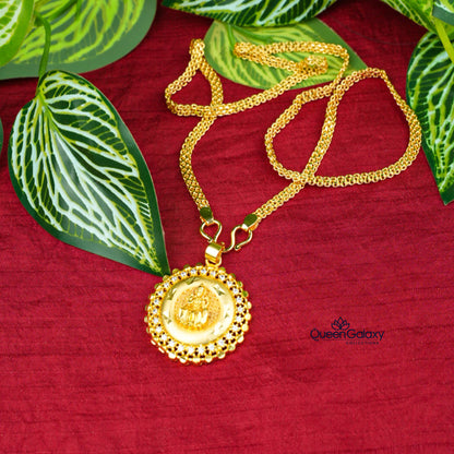Gold Plated Chain With Pendant