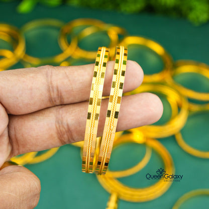 Goldplated Bangle