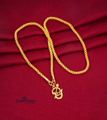Gold Plated Chain With Pendant