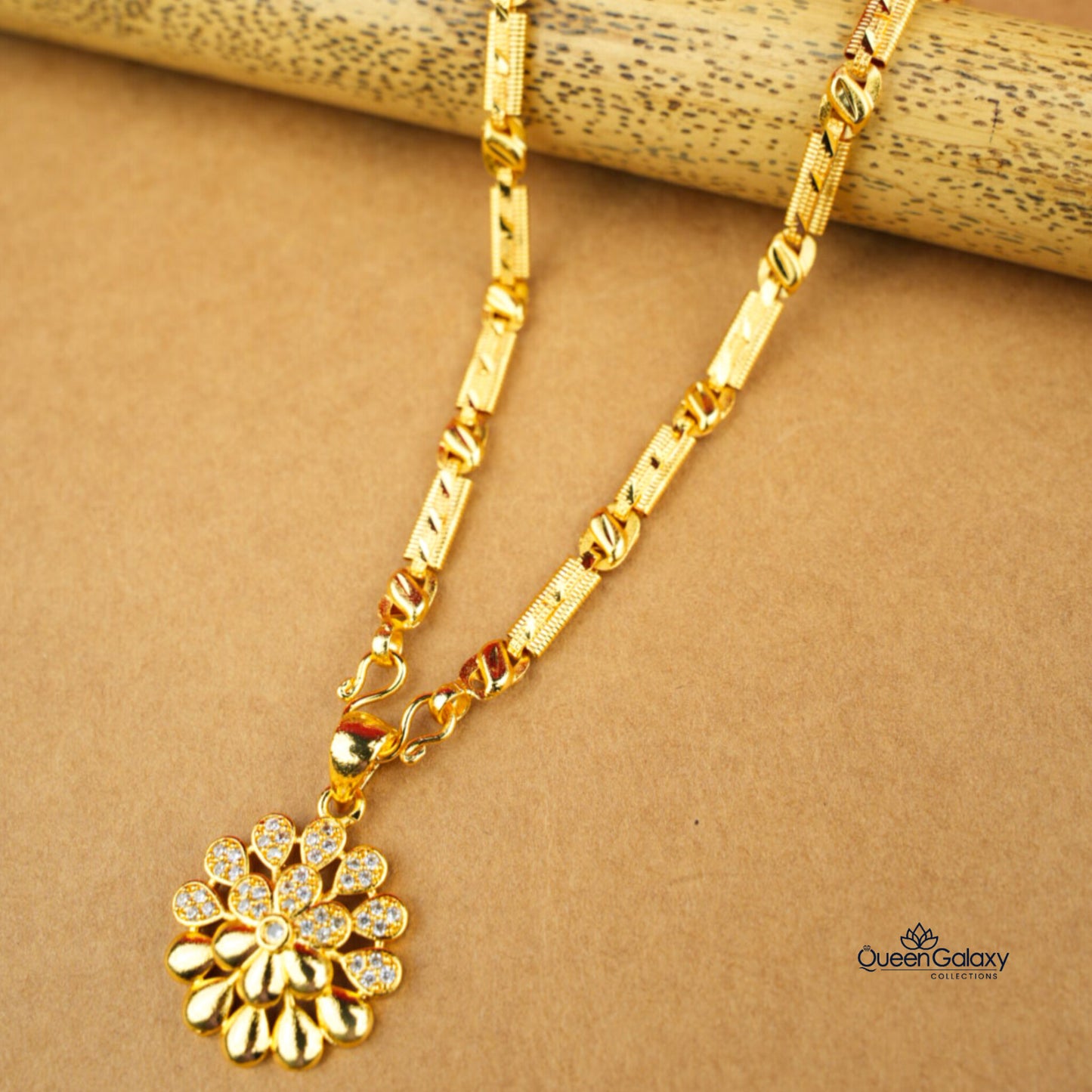 Gold Plated Chain With Pendant