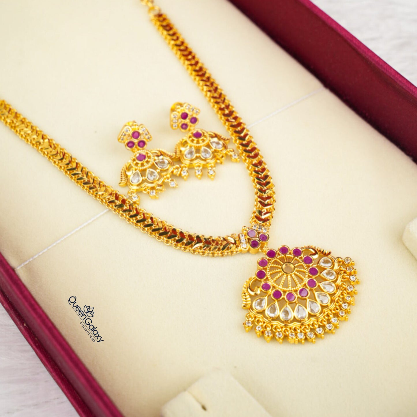 Gold Plated Necklace With Earrings