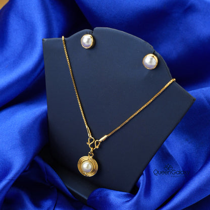 Gold Plated Pearl Combo Set