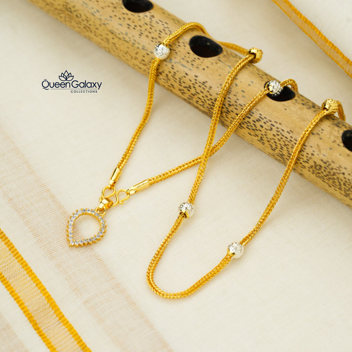 White Gold Plated Chain With Pendant