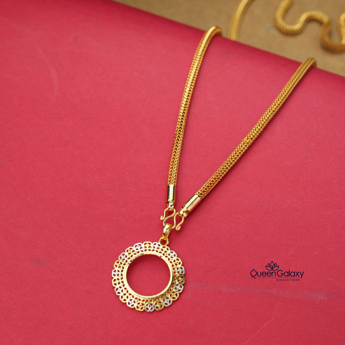 Gold Plated Chain With Pendant