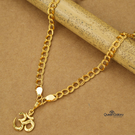 Gold Plated Chain With Pendant