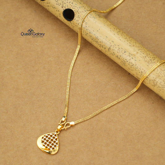Gold Plated Chain With Pendant